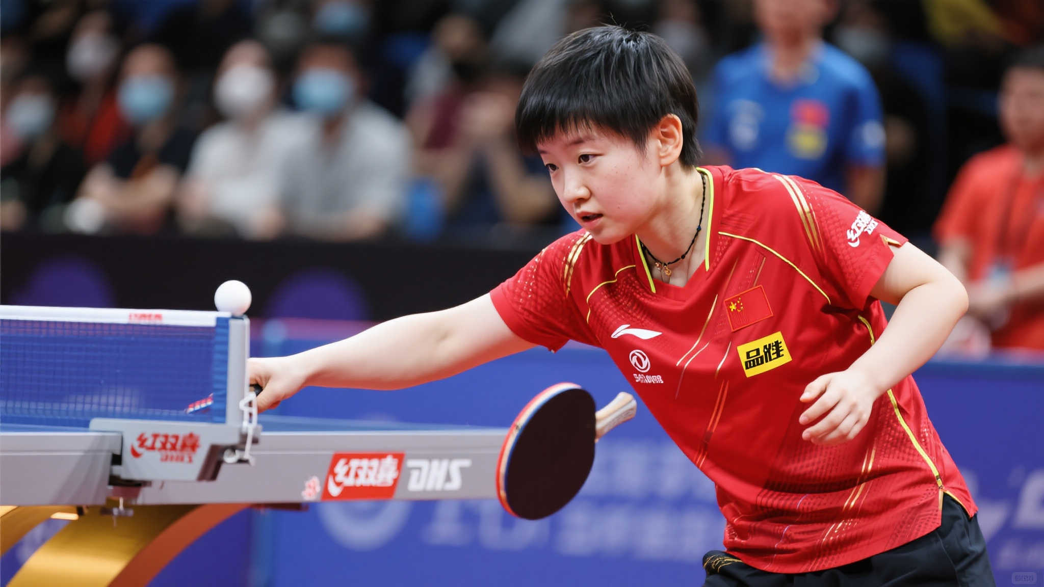 孙颖莎透露：首场比赛球拍同样存在问题